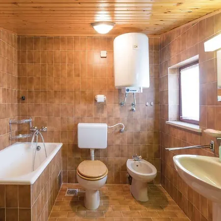 Two-bedroom In Apartment Rakalj